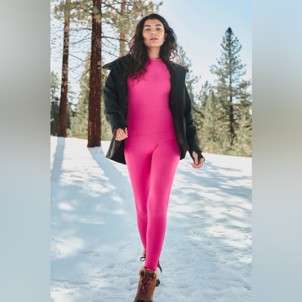 Halfdays Sophia Legging & Johnson Top in Alpenglow Size L & XL - Barely Worn